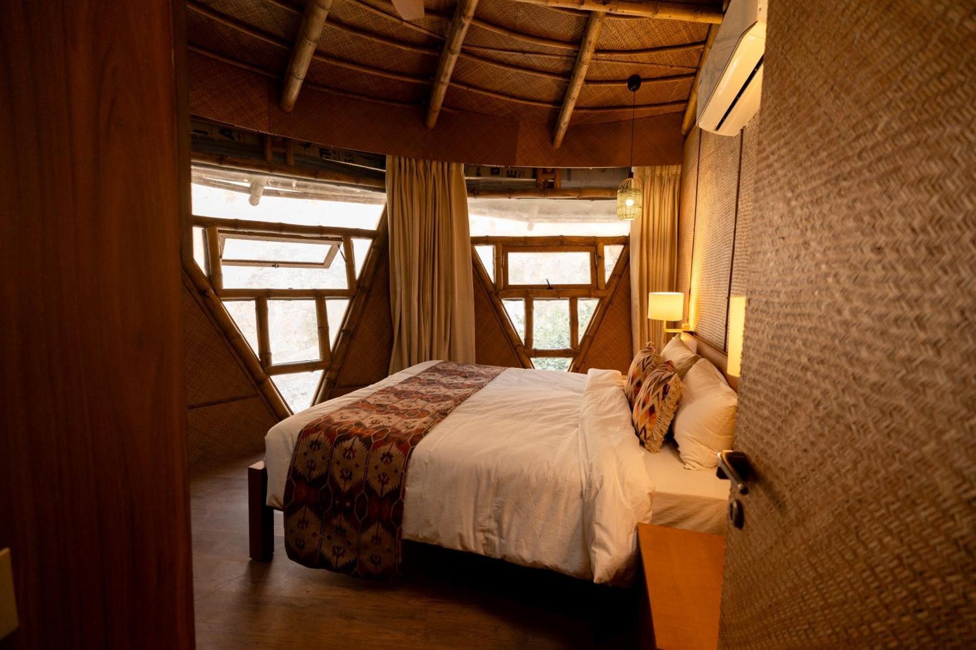 Oneness Rishikesh By Ganga Kinare - A Luxury Wilderness Resort מראה חיצוני תמונה